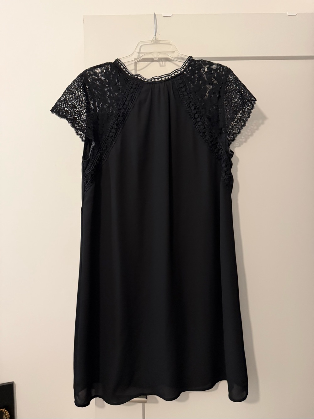 Elegant Black Lace-Yoke Cap Sleeve Dress